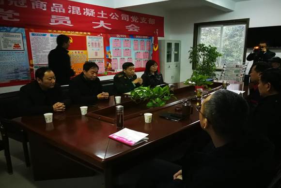 銅官區(qū)區(qū)委常委、人武部到商品混凝土公司開展專項督導(dǎo)工作