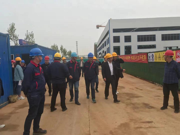 銅官區(qū)檢查組到獅子山項(xiàng)目檢查 銅官區(qū)檢查組到獅子山項(xiàng)目檢查